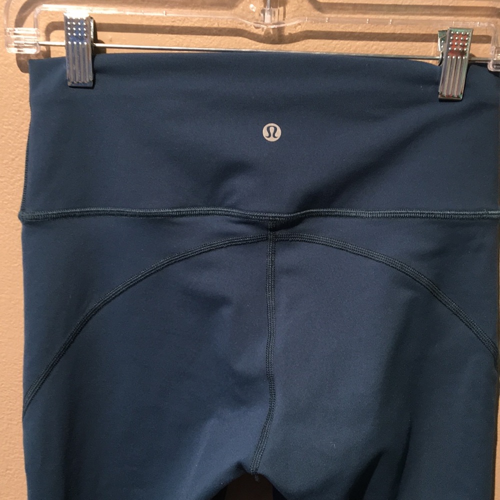 Lululemon pants - Picture 5 of 8